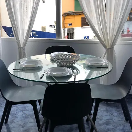 110 Square Meters, 5 Min Of All-best Area Of Palmas * Las Palmas / Gran Canaria